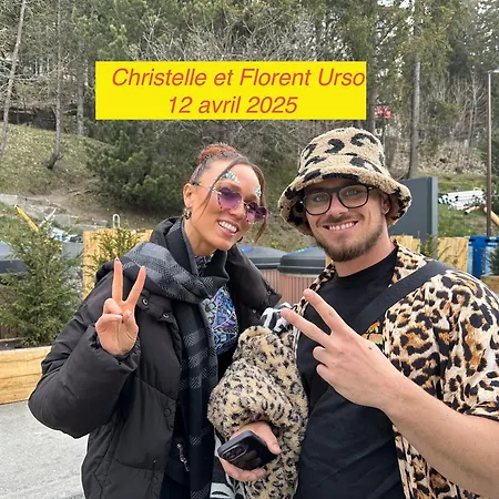 Consulat Des Elohim Chez Allan Et Lili-peace Maison d'hôtes