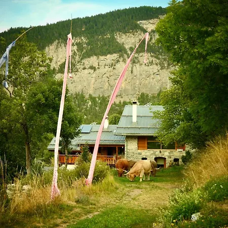 Consulat Des Elohim Chez Allan Et Lili-peace Pensionat Crans-Montana